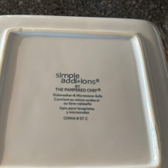 Pampered Chef Set of 2 Tiles Small Square Plates - Picture 5 of 7